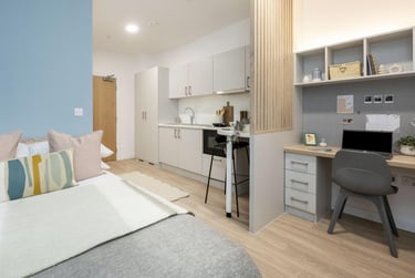 1 bed studio, Oxford Place, Rusholme, Manchester, M145EE - Image 4